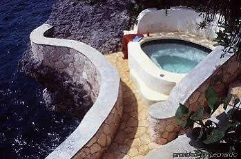 The Caves Hotel Negril Resort